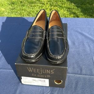 Black leather Weejuns, "Whitney" style